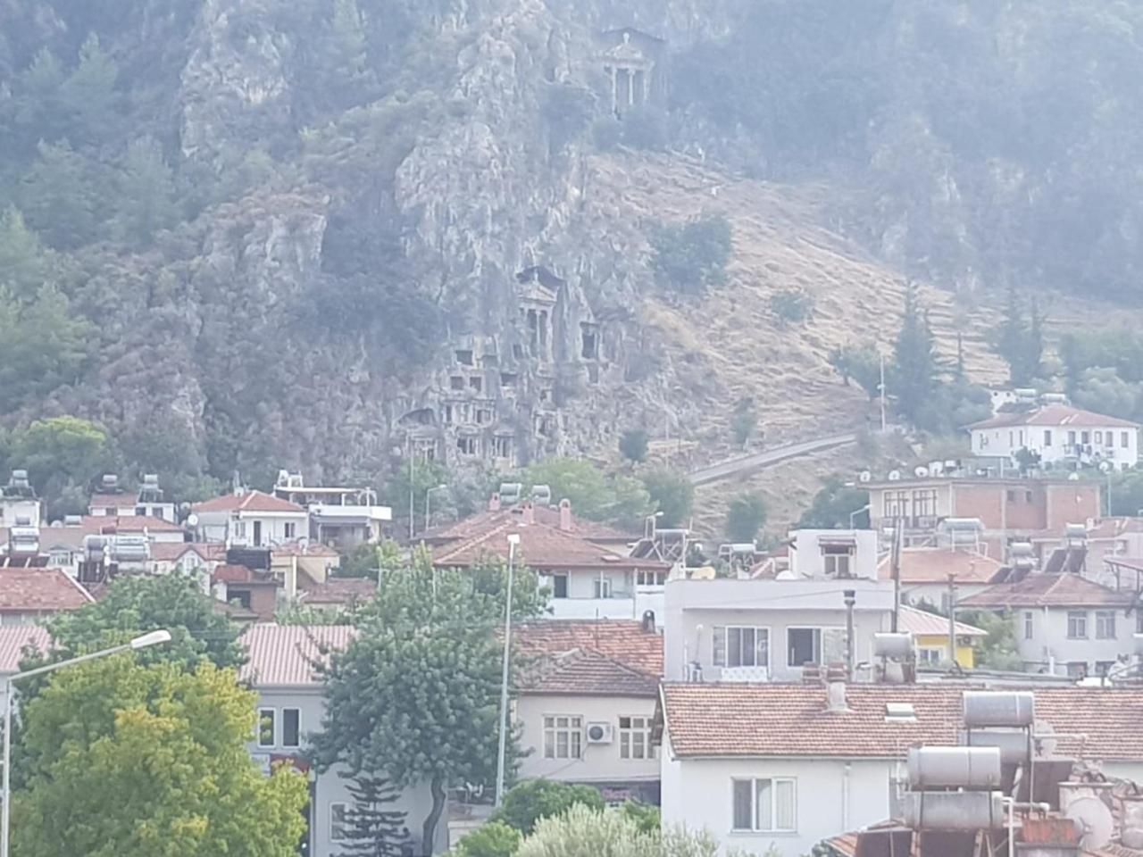 مبيت وإفطار فتحية فندق فيرييل سنتروم المظهر الخارجي الصورة